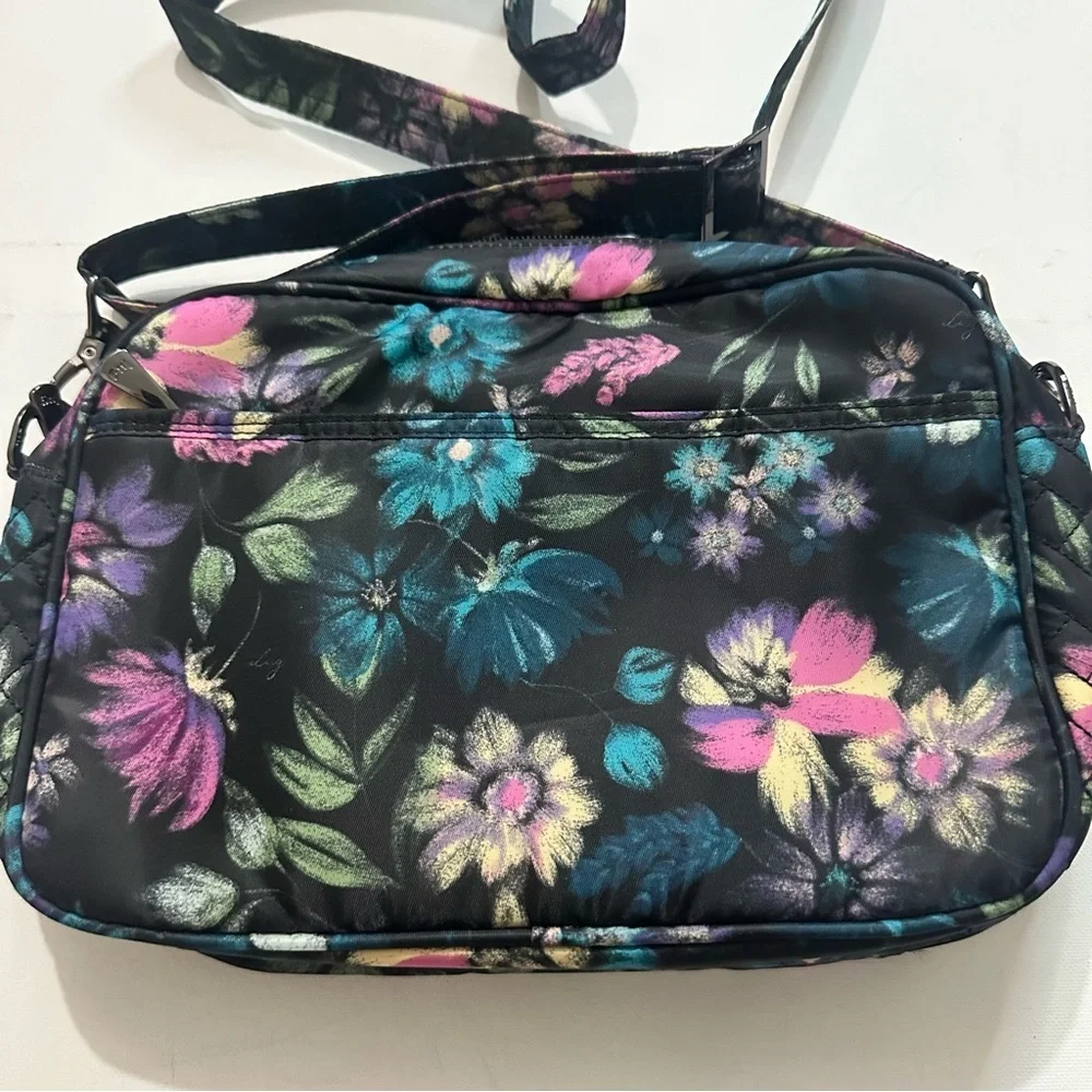 Lug Carousel XL Floral Quilted Women's Crossbody Bag Bloom Black - Picture 8 of 14